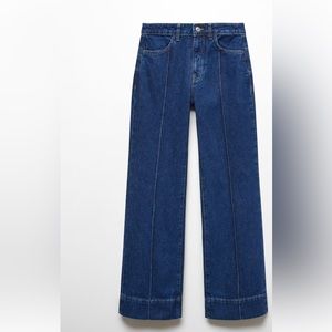 Mango jeans NWT. Wide-leg design. Long design. High waist.